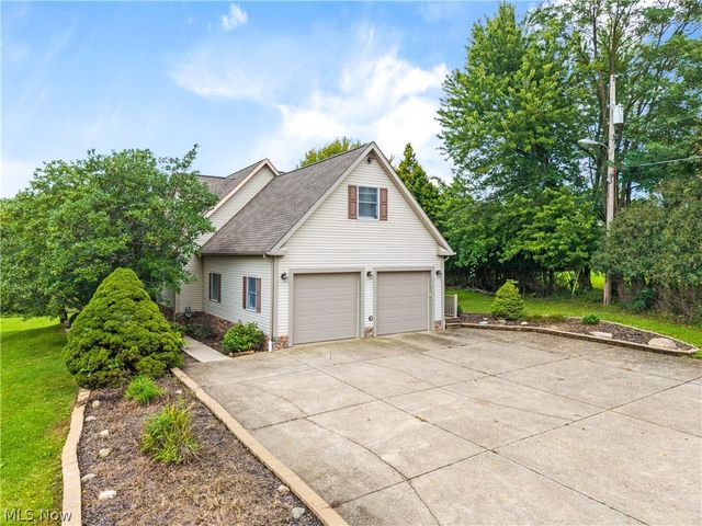 1035 W Liberty Street, Medina, OH 44256