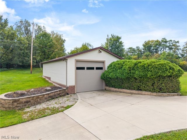 1035 W Liberty Street, Medina, OH 44256