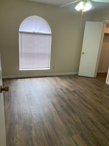 1221 Willow Wood Court, Irving, TX 75060