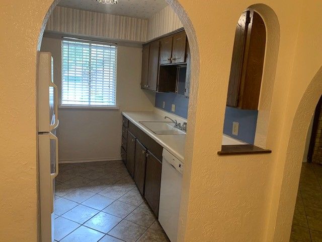1221 Willow Wood Court, Irving, TX 75060