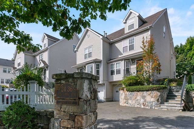 28 Rock Spring Road B2, Stamford, CT 06906