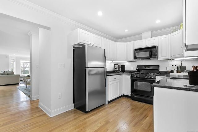 28 Rock Spring Road B2, Stamford, CT 06906