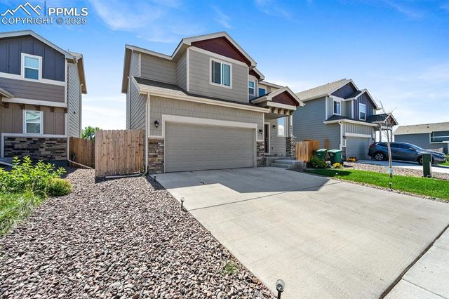 6947 Winnicut Drive, Colorado Springs, CO 80925