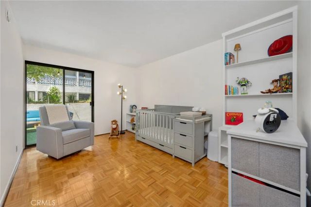 15325 Magnolia Boulevard Boulevard 103, Sherman Oaks, CA 91403