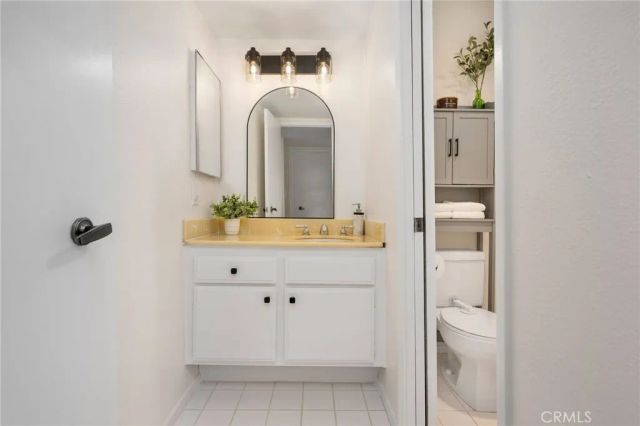 15325 Magnolia Boulevard Boulevard 103, Sherman Oaks, CA 91403