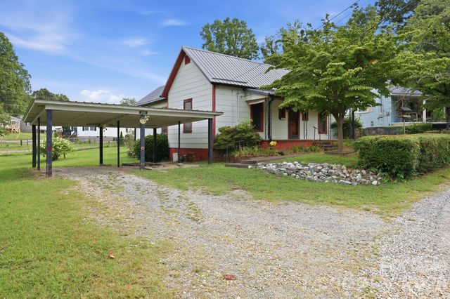 209 Virginia Avenue, Marion, NC 28752