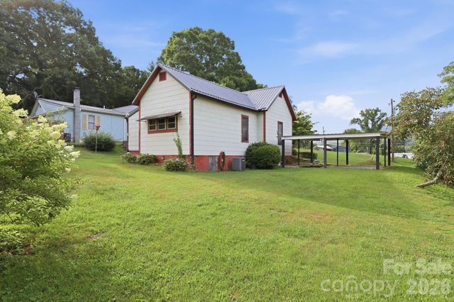 209 Virginia Avenue, Marion, NC 28752