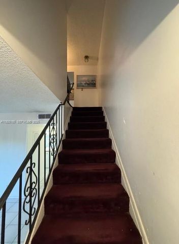 1001 E Three Islands Blvd 36, Hallandale Beach, FL 33009