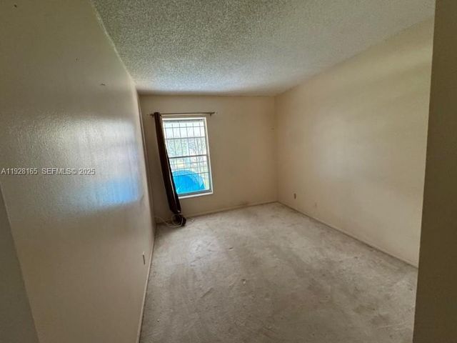 1001 E Three Islands Blvd 36, Hallandale Beach, FL 33009