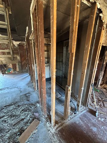 2296 Grove Ave, Sacramento, CA 95815