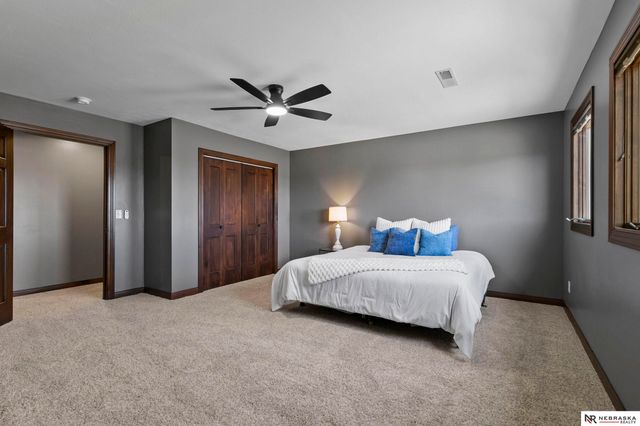 709 Pier 3, Lincoln, NE 68528