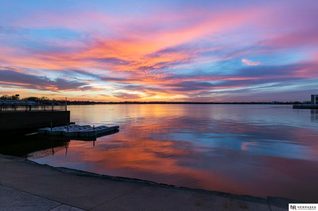 709 Pier 3, Lincoln, NE 68528