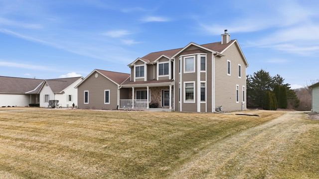 6817 Sandy LANE, Waterford, WI 53185