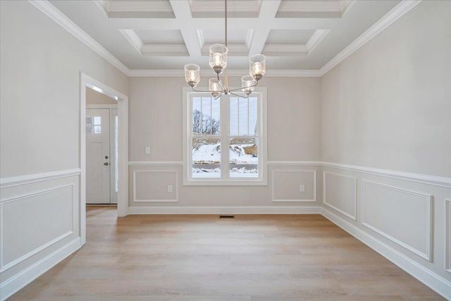 2816 Russlen DR, Salem, VA 24153