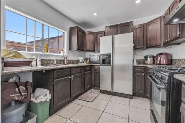 1325 Glen, Pasadena, CA 91103