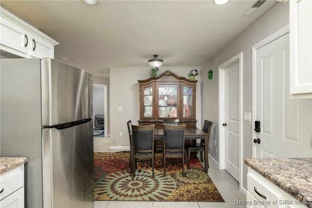 1626 Kehoe Lane, Jeffersonville, IN 47130