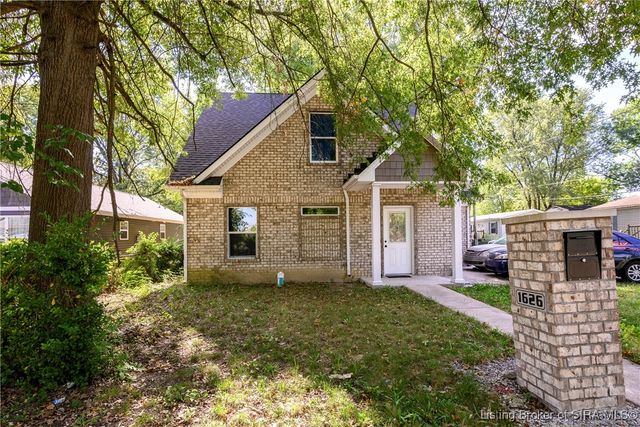 1626 Kehoe Lane, Jeffersonville, IN 47130