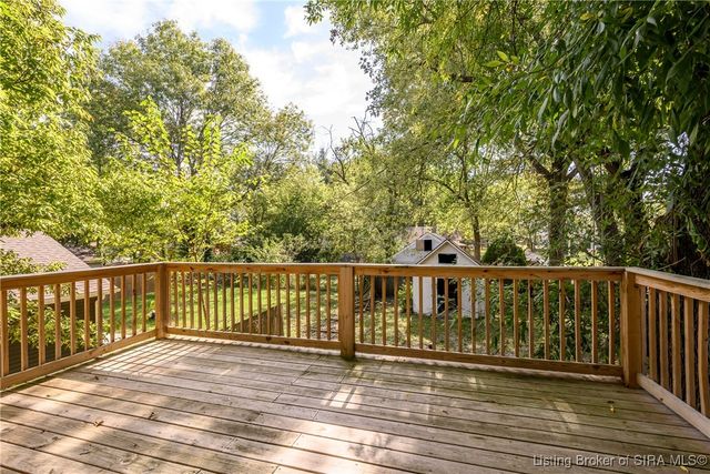 1626 Kehoe Lane, Jeffersonville, IN 47130