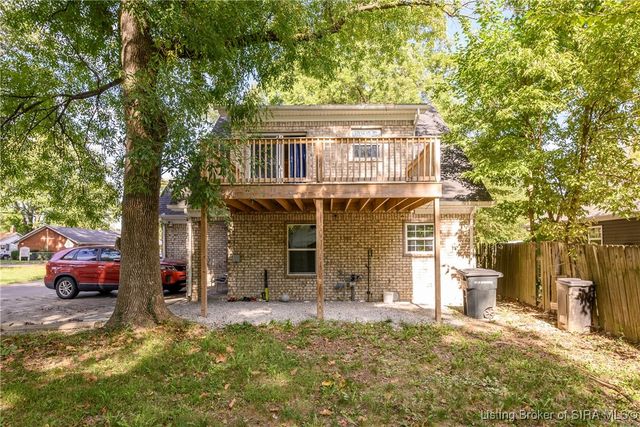 1626 Kehoe Lane, Jeffersonville, IN 47130