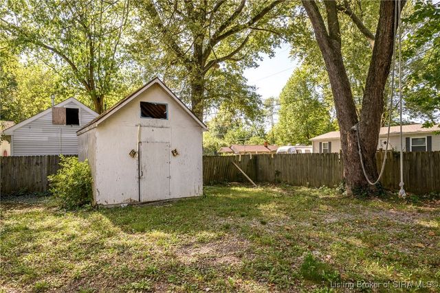 1626 Kehoe Lane, Jeffersonville, IN 47130