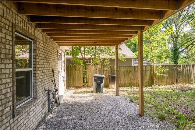 1626 Kehoe Lane, Jeffersonville, IN 47130