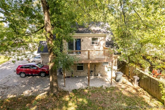 1626 Kehoe Lane, Jeffersonville, IN 47130