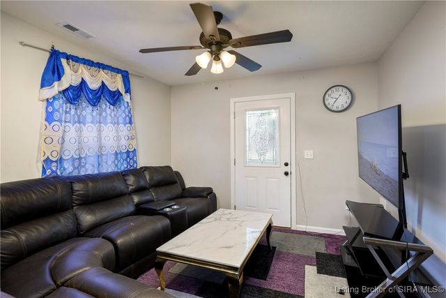 1626 Kehoe Lane, Jeffersonville, IN 47130