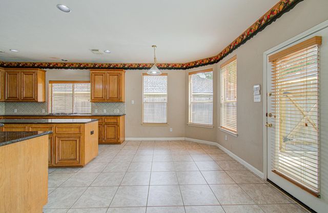 15919 Hurstfield Pointe Drive, Cypress, TX 77429