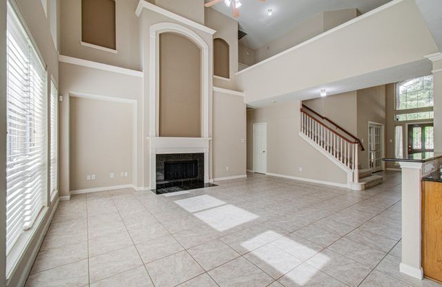 15919 Hurstfield Pointe Drive, Cypress, TX 77429