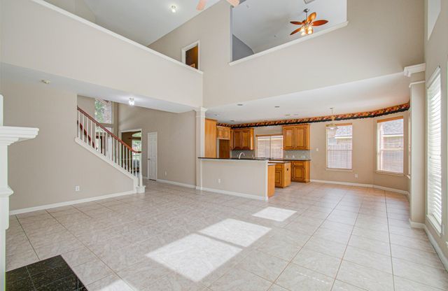 15919 Hurstfield Pointe Drive, Cypress, TX 77429