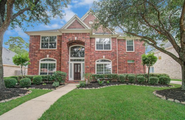 15919 Hurstfield Pointe Drive, Cypress, TX 77429