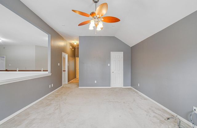 15919 Hurstfield Pointe Drive, Cypress, TX 77429