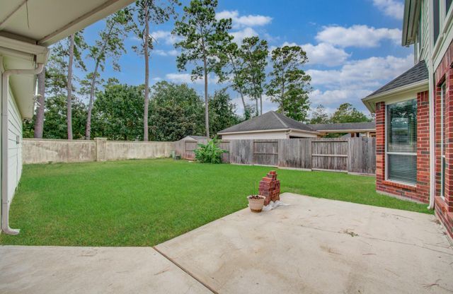 15919 Hurstfield Pointe Drive, Cypress, TX 77429