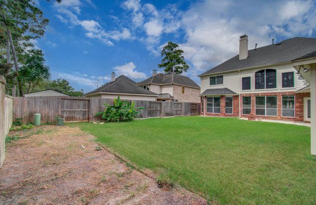 15919 Hurstfield Pointe Drive, Cypress, TX 77429