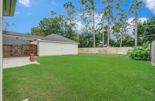 15919 Hurstfield Pointe Drive, Cypress, TX 77429