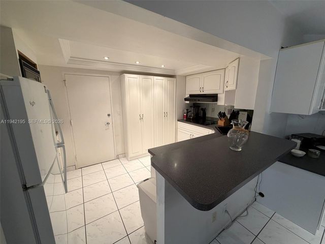 3800 Galt Ocean Dr 1414, Fort Lauderdale, FL 33308