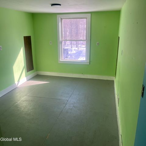 250 Co Rd 61, Cambridge, NY 12816