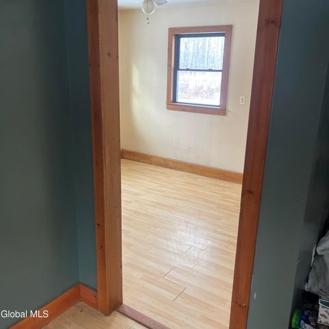 250 Co Rd 61, Cambridge, NY 12816