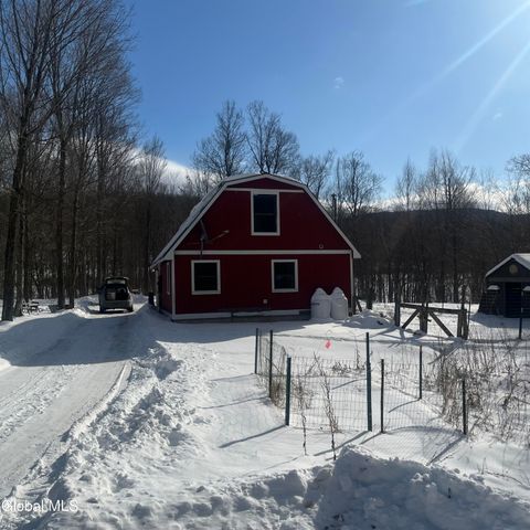 250 Co Rd 61, Cambridge, NY 12816