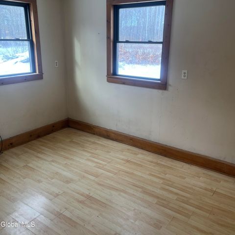 250 Co Rd 61, Cambridge, NY 12816