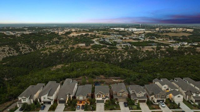 17316 Hattie TRCE, Austin, TX 78738