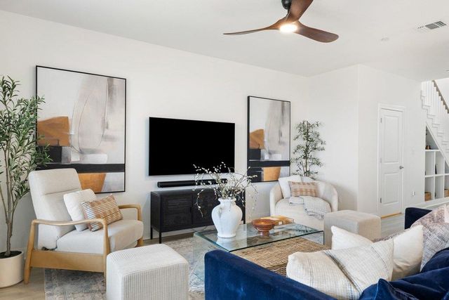 17316 Hattie TRCE, Austin, TX 78738