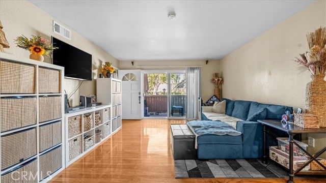 10450 E Briar Oaks B, Stanton, CA 90680