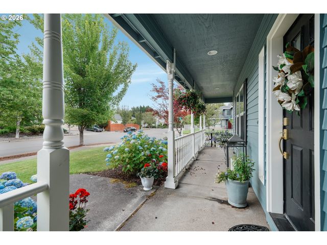 3085 Ne SUNBURST Ave, Hillsboro, OR 97124