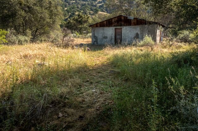 44335 North Fork, Three Rivers, CA 93271