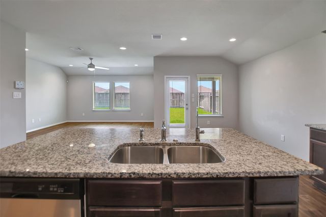 20322 Green Mountain Drive, New Caney, TX 77357