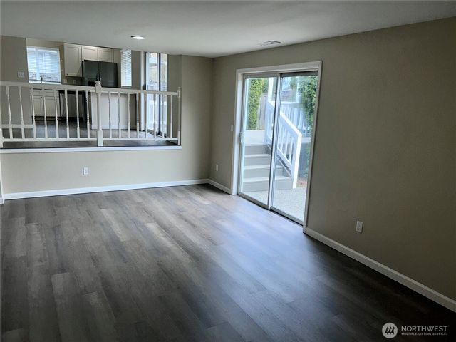 28016 231st Place SE, Maple Valley, WA 98038