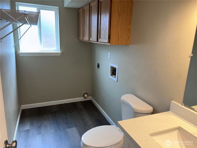 28016 231st Place SE, Maple Valley, WA 98038