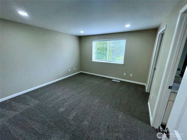 28016 231st Place SE, Maple Valley, WA 98038