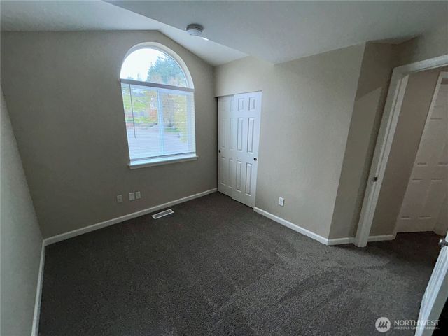 28016 231st Place SE, Maple Valley, WA 98038